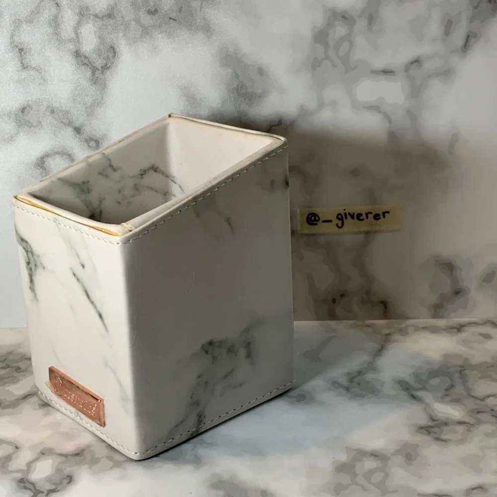 Marble Faux Leather BH Cosmetics Angled Brush Holder - Marble